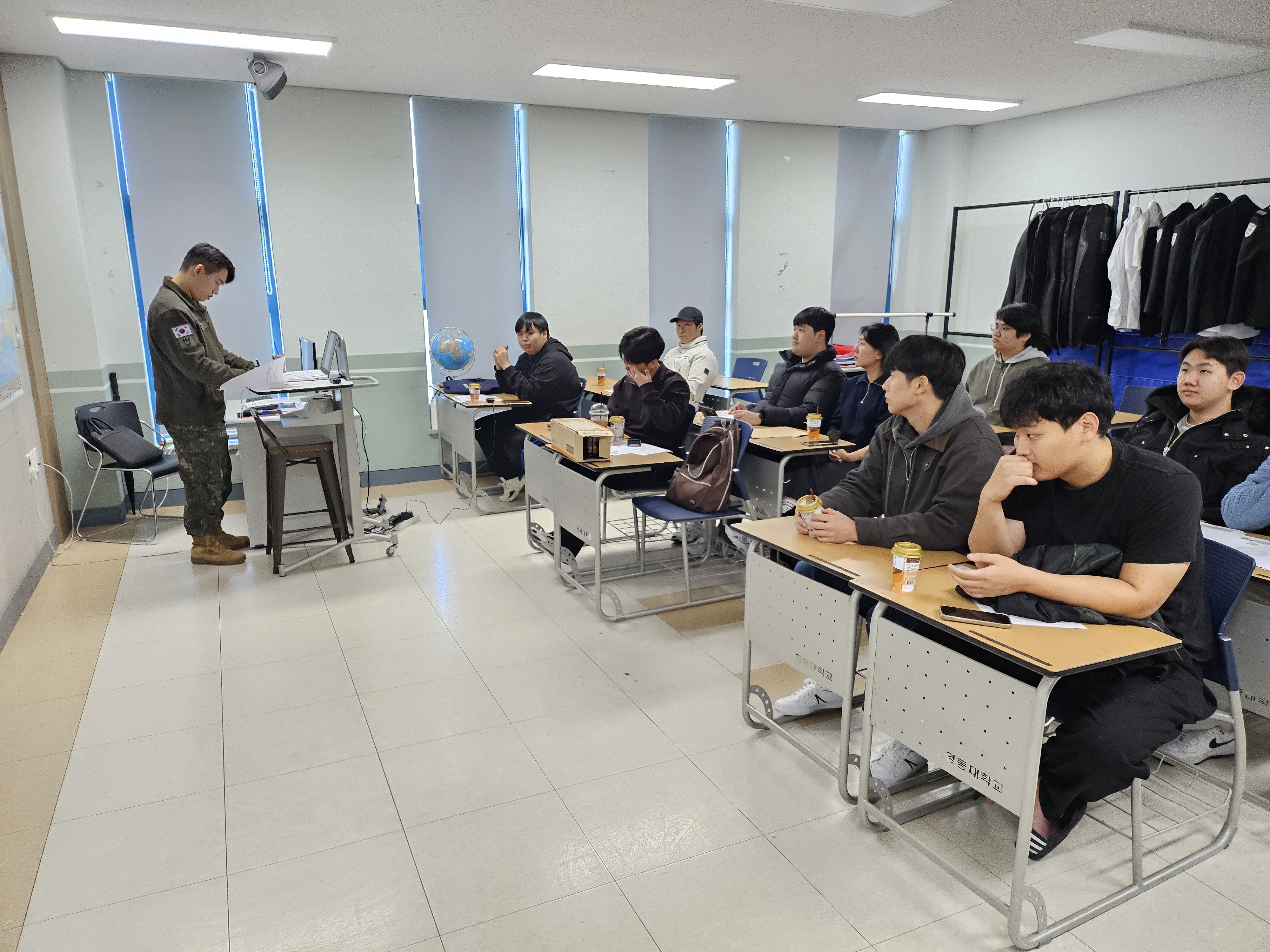 25년도 학군단 순회교육 진행(25.11.5, 수요일).... 25년 3기 지원자 100% 합격을  ?축하 합니다